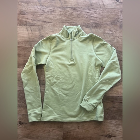 Nike Thermal Fit top small - Picture 1 of 6